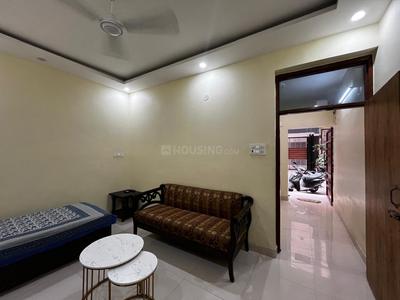 Hall Image of 800 Sq.ft 2 BHK Builder Floor for sale in Sri Niwaspuri New Delhi for Rs. 12000000