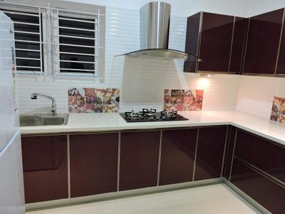 Kitchen Image of 2200 Sq.ft 4 BHK Apartment / Flat for sale in Platinum Avenue, Khar West Mumbai for Rs. 120000000