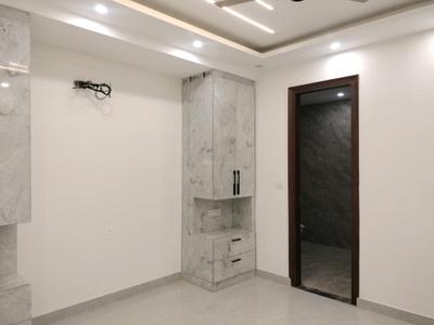 Bedroom Image of 1620 Sq.ft 3 BHK Builder Floor for sale in BPTP District, Sector 81 Faridabad for Rs. 17500000