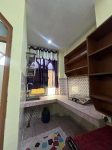 Kitchen Image of 1500 Sq.ft 1 RK Studio for rent in Sector 22 Noida for Rs. 12600