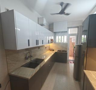 Kitchen Image of 2400 Sq.ft 3 BHK Builder Floor for sale in DLF Alameda, Sector 73 Gurgaon for Rs. 40000000