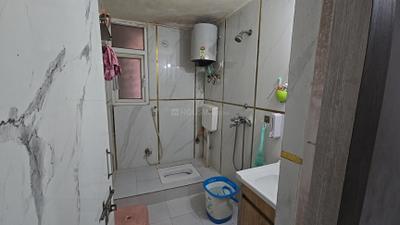 Image of 1320 Sq.ft 3 BHK Apartment / Flat for sale in Amrapali Empire, Crossings Republik, Ghaziabad for Rs. 9300000