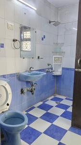 Image of 1550 Sq.ft 3 BHK Apartment / Flat for rent in Express Garden, Indirapuram, Ghaziabad for Rs. 32000
