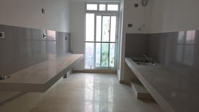 Kitchen Image of 1600 Sq.ft 3 BHK Apartment / Flat for sale in Monte South, Byculla Mumbai for Rs. 58000000