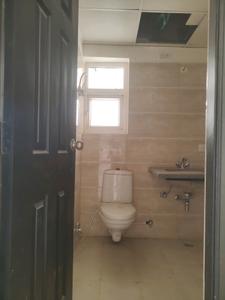 Common Bathroom Image of 1900 Sq.ft 3 BHK Apartment / Flat for rent in Ansal Crown Heights Phase 1, Sector 80 Faridabad for Rs. 30000