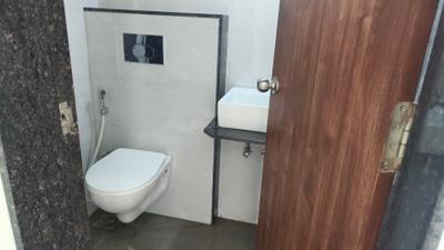 Image of 1250 Sq.ft 3 BHK Apartment / Flat for rent in Shreeji Atlantis , Malad West, Mumbai for Rs. 75000