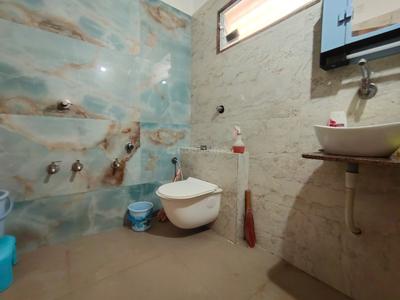 Bathroom Image of 1800 Sq.ft 6 BHK Villa for sale in Saiyed Vasna Vadodara for Rs. 12000000