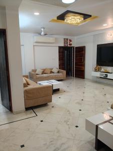 Hall Image of 2200 Sq.ft 3 BHK Apartment / Flat for sale in Shahibaug Ahmedabad for Rs. 11000000