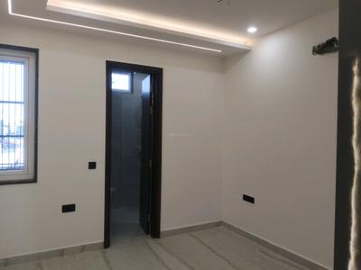 Bedroom Image of 2100 Sq.ft 5 BHK Builder Floor for sale in Mukherjee Nagar New Delhi for Rs. 29000000