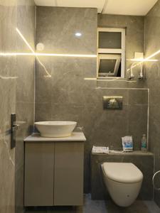 Common Bathroom Image of 550 Sq.ft 1 BHK Apartment / Flat for sale in Trinity High Street North Avenue, Noida Extension Greater Noida for Rs. 2950000