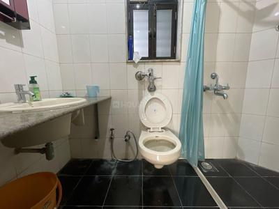 Image of 850 Sq.ft 2 BHK Apartment / Flat for sale in Evershine Millennium Paradise, Kandivali East, Mumbai for Rs. 19000000