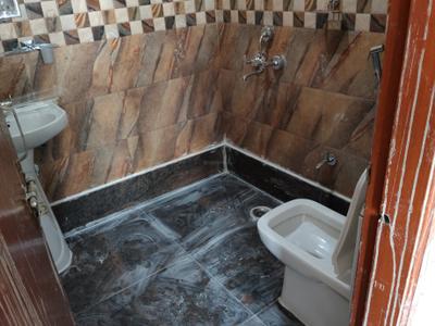 Image of 950 Sq.ft 2 BHK Independent House for rent in Vasant Kunj, New Delhi for Rs. 26000