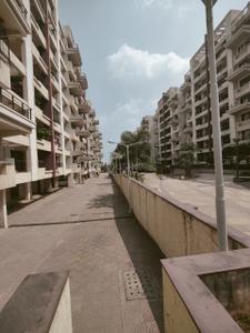 Image of 1450 Sq.ft 3 BHK Apartment / Flat for rent in Ekta Greenville, Pathardi Phata, Nashik for Rs. 18000