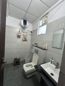Bathroom Image of 832 Sq.ft 2 BHK Apartment / Flat for rent in Bhavyaa Green Luxuria, Jagatpura Jaipur for Rs. 22000