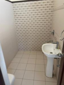 Bathroom Image of 2200 Sq.ft 3 BHK Builder Floor for rent in Janta Sector 90 And 91 Residential Plots, Sector 91 Mohali for Rs. 30000