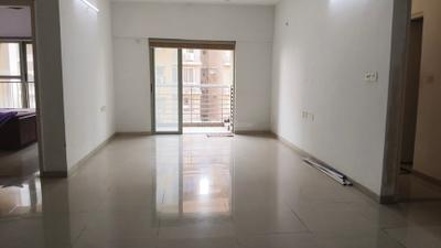 Living Room Image of 1850 Sq.ft 3 BHK Apartment / Flat for rent in Adani The Meadows, Shantigram Ahmedabad for Rs. 35000