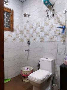 Bedroom One Image of 1300 Sq.ft 3 BHK Builder Floor for sale in Indirapuram Ghaziabad for Rs. 11000000