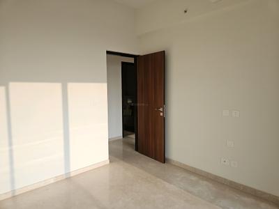 Bedroom Image of 2100 Sq.ft 3 BHK Apartment / Flat for rent in Piramal Mahalaxmi Central Tower 2, Worli Mumbai for Rs. 300001
