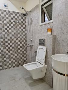 Common Bathroom Image of 1426 Sq.ft 2 BHK Apartment / Flat for sale in Bakkarwala New Delhi for Rs. 7800000