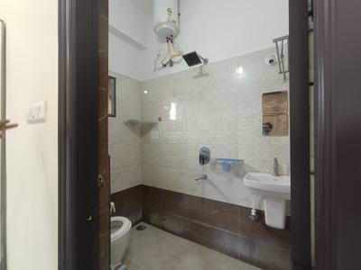 Image of 1751 Sq.ft 3 BHK Apartment / Flat for rent in Serilingampally, Hyderabad for Rs. 40000