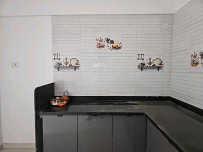 Kitchen Image of 555 Sq.ft 1 BHK Apartment / Flat for rent in DS D S Shivdarshan Apartment, Dhanori Pune for Rs. 18000