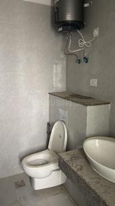 Bathroom Image of 1100 Sq.ft 3 BHK Apartment / Flat for rent in Hero Homes, Sector 88 Mohali for Rs. 35000