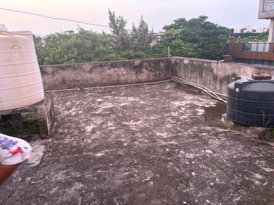 Image of 960 Sq.ft 2 BHK Apartment / Flat for rent in Akash Ganga Apartment, Sector 24 Rohini, New Delhi for Rs. 25000