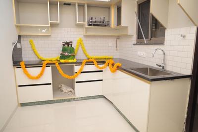 Kitchen Image of 1660 Sq.ft 3 BHK Apartment / Flat for rent in Frontline Seven, Kokapet Hyderabad for Rs. 60000