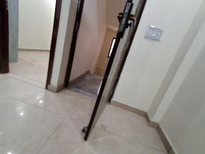 Hall Image of 650 Sq.ft 2 BHK Builder Floor for rent in Preet Vihar New Delhi for Rs. 14500