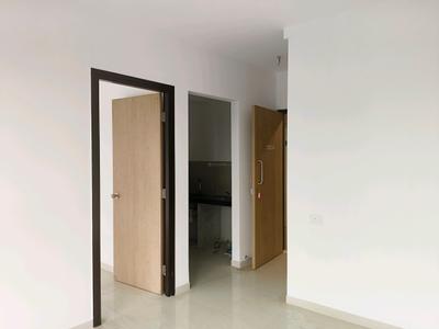 Living Room Image of 600 Sq.ft 2 BHK Apartment / Flat for rent in Lodha Foresta A B H And I, Dombivli East Thane for Rs. 12000