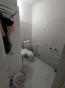 Bathroom Image of 600 Sq.ft 2 BHK Builder Floor for sale in Govindpuram Ghaziabad for Rs. 2000000