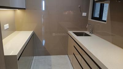 Kitchen Image of 621 Sq.ft 2 BHK Apartment / Flat for sale in Dadar East Mumbai for Rs. 30500000