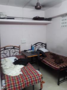 Bedroom Image of Dhilip P in Lower Parel, Mumbai