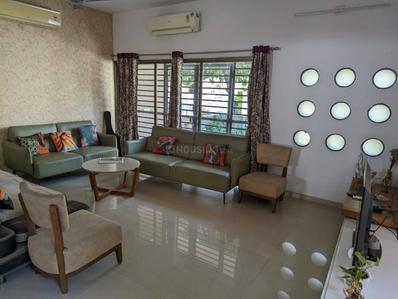 Hall Image of 3600 Sq.ft 3 BHK Independent House for rent in Thaltej Ahmedabad for Rs. 65000