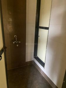 Bathroom Image of 675 Sq.ft 1 BHK Apartment / Flat for rent in Airoli Navi Mumbai for Rs. 25000