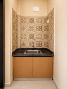 Kitchen Image of 650 Sq.ft 1 BHK Apartment / Flat for rent in Thanisandra Bengaluru for Rs. 20000