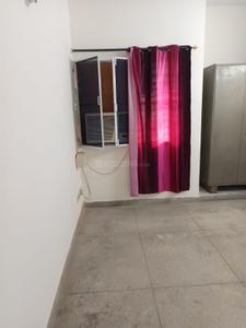 Bedroom Image of 900 Sq.ft 2 BHK Apartment / Flat for rent in Trikuta Hills, Sector 62 Noida for Rs. 27000
