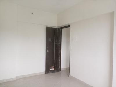 Bedroom Image of 910 Sq.ft 2 BHK Apartment / Flat for rent in Presidential Towers, Ghatkopar West Mumbai for Rs. 67000