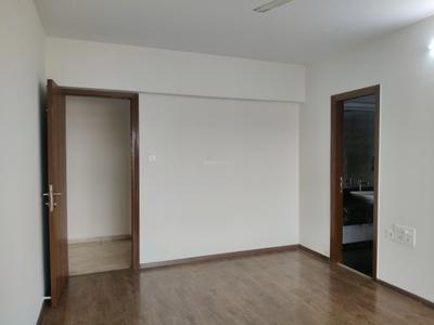 Bedroom Image of 1062 Sq.ft 2 BHK Apartment / Flat for sale in K Raheja Vistas, Powai Mumbai for Rs. 30500000