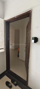 Kitchen Image of 792 Sq.ft 2 BHK Apartment / Flat for rent in Roshan Milestone, Tathawade Pune for Rs. 21000