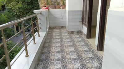 Balcony Image of 1450 Sq.ft 3 BHK Builder Floor for sale in Indirapuram Ghaziabad for Rs. 11500000