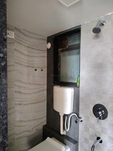 Common Bathroom Image of 910 Sq.ft 2 BHK Apartment / Flat for rent in Kasarvadavali Thane for Rs. 25000