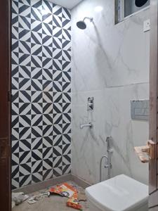 Common Bathroom Image of 1050 Sq.ft 2 BHK Apartment / Flat for sale in Sector 73 Noida for Rs. 4200000