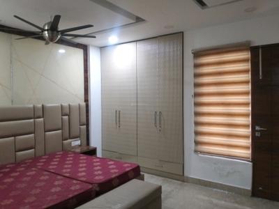 Bedroom Image of 1530 Sq.ft 3 BHK Builder Floor for sale in Pitampura New Delhi for Rs. 32500000