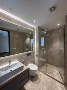 Image of 3294 Sq.ft 4 BHK Builder Floor for sale in Punjabi Bagh, New Delhi for Rs. 60000000
