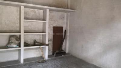 Bedroom Image of 1200 Sq.ft 2 BHK Builder Floor for rent in Madiyava Lucknow for Rs. 6000