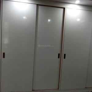Bedroom Image of 2700 Sq.ft 4 BHK Builder Floor for rent in Vivek Vihar New Delhi for Rs. 90000