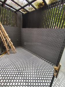 Balcony Image of 2350 Sq.ft 4 BHK Apartment / Flat for sale in DDA Flats Sarita Vihar, Sarita Vihar New Delhi for Rs. 35000000