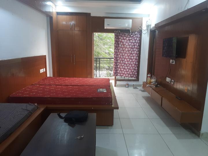 Pocket 10B, Jasola Bedroom 1