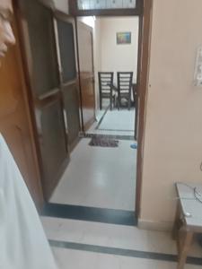 Bedroom Image of 900 Sq.ft 2 BHK Builder Floor for rent in Aya Nagar New Delhi for Rs. 20000